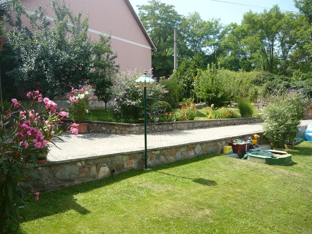 Apartment Livi Mikulov Dış mekan fotoğraf