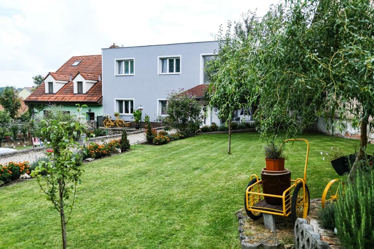 Apartment Livi Mikulov Dış mekan fotoğraf