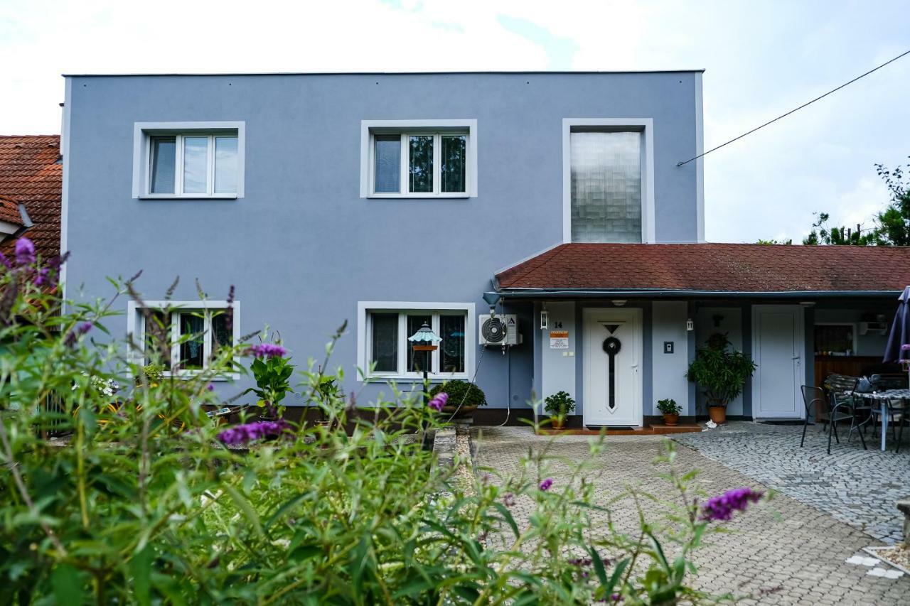 Apartment Livi Mikulov Dış mekan fotoğraf